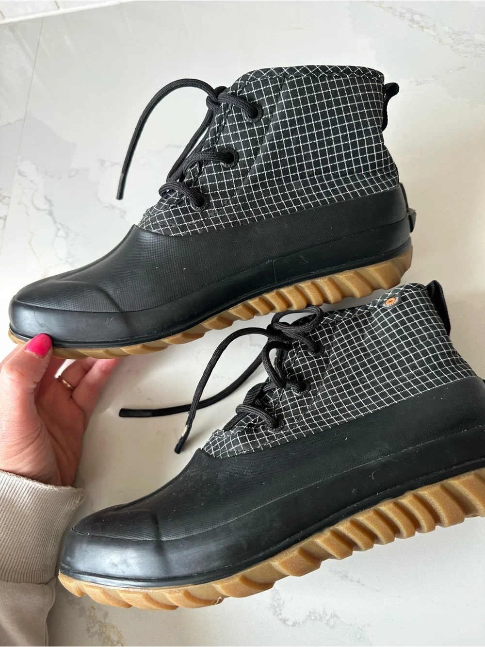 Bogs Women's Casual Check Waterproof Boot
